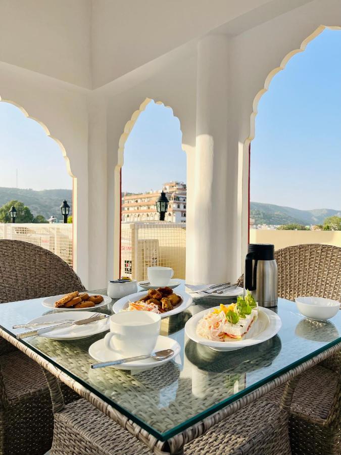 Hotel Amayra Dzsaipur Kültér fotó