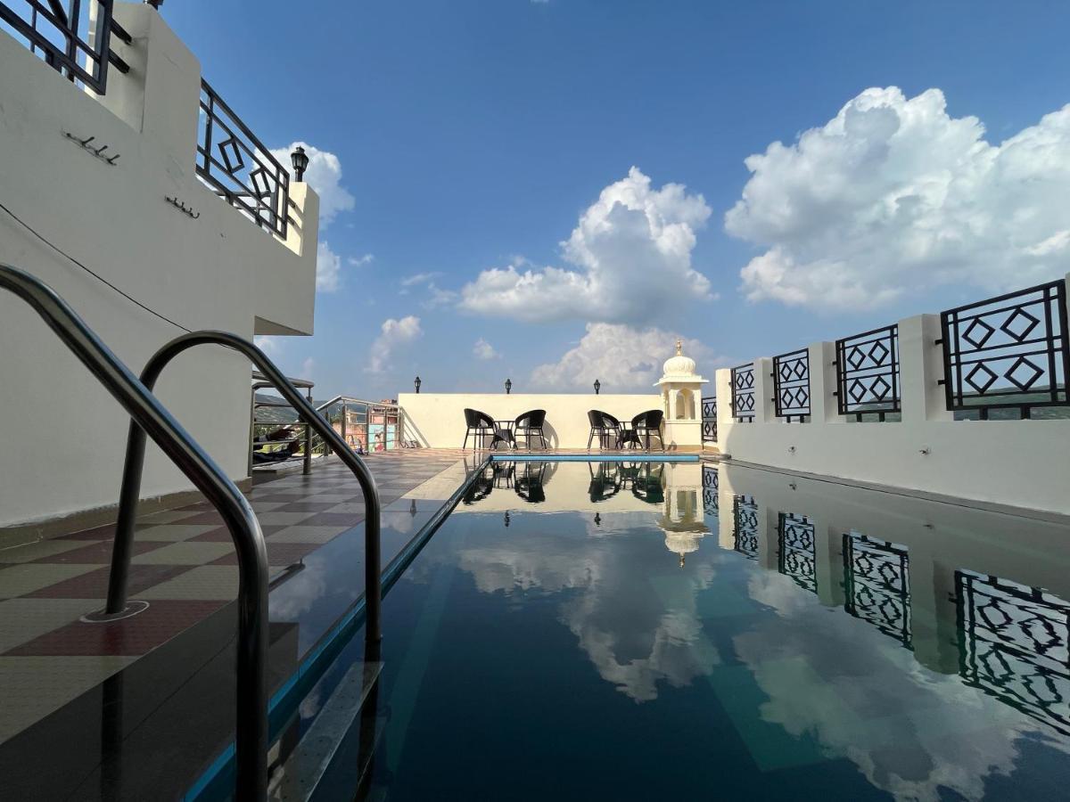 Hotel Amayra Dzsaipur Kültér fotó